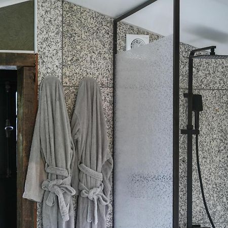 Cottage, Lodge & Spa Prouilly Екстер'єр фото