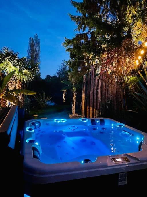 Cottage, Lodge & Spa Prouilly Екстер'єр фото