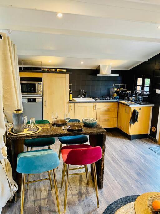 Cottage, Lodge & Spa Prouilly Екстер'єр фото